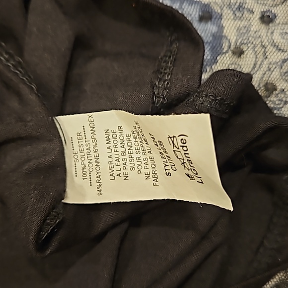 NWT - Ginger G Black Lace Top - Picture 7 of 7